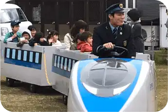 インベントで安佐動物公園・マツダスタジアムでも運行